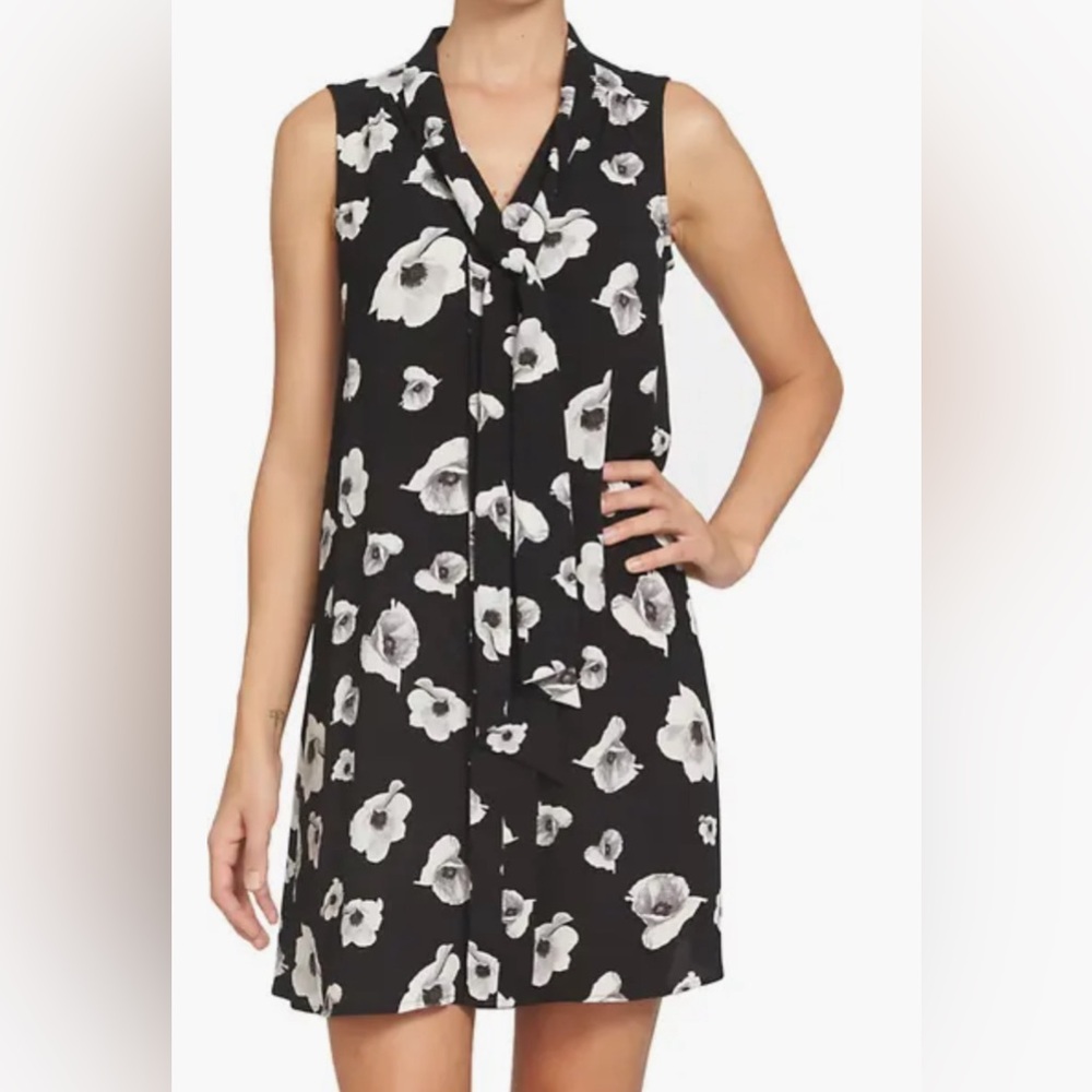 Cecelia Black Floral Tie Neck Dress Size 14